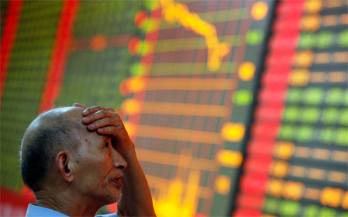 Trong phiên giao dịch ngày 9/6, có lúc giá cổ phiếu CRRC giảm 12% so với giá đóng cửa của
phiên chào sàn.