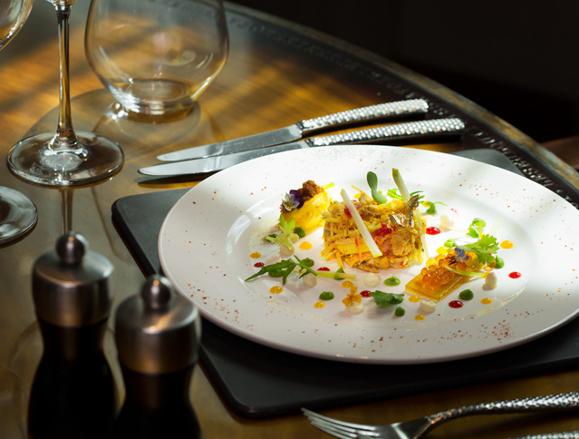 Thế nào là một thực đơn chuẩn sao Michelin cho mùa lễ hội? - Ảnh 2.