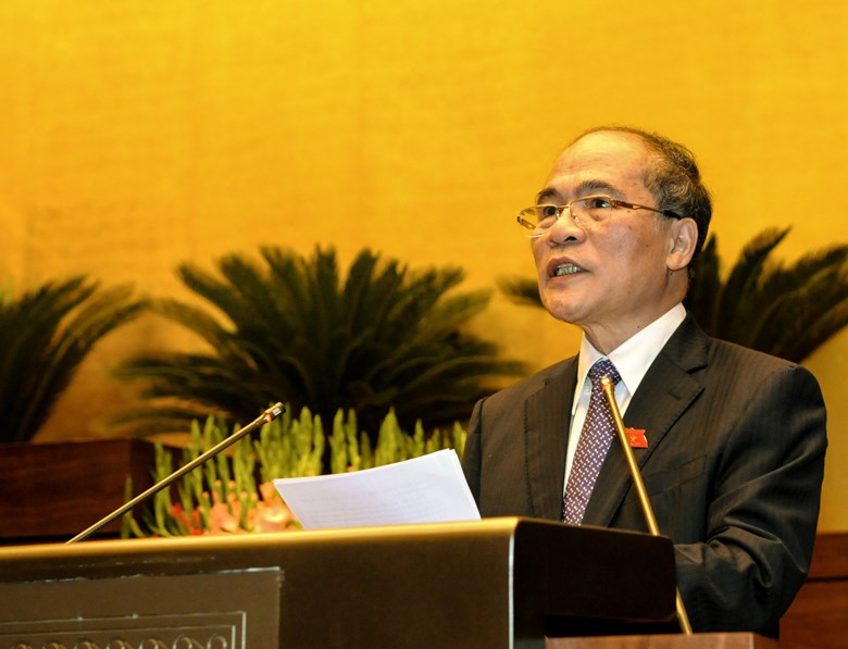 Con số biểu quyết chương trình kỳ họp cho thấy có 30 vị đại biểu không có mặt ở phiên họp trù bị trước giờ khai mạc.<br>