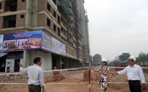 Ngân hàng Nhà nước kiến nghị cho phép được cho vay trong gói 30.000 tỷ đối với các đối tượng khách hàng cá nhân mua nhà ở thương mại có tổng giá trị hợp đồng mua bán nhà tối đa 1,05 tỷ đồng, không khống chế về diện tích và đơn giá.<br>