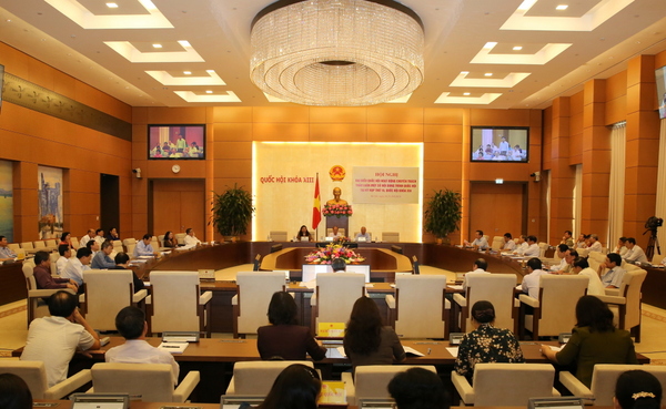 Hội nghị đại biểu Quốc hội chuyên trách ngày 24/8.