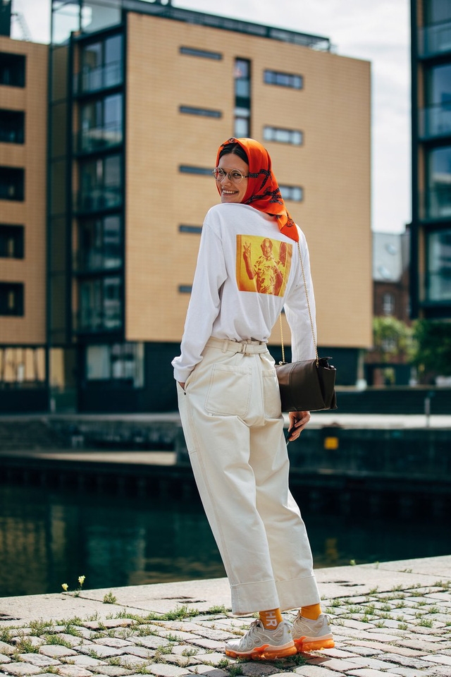 Trang phục street style tại Tuần lễ thời trang Copenhagen 2020 - Ảnh 14.