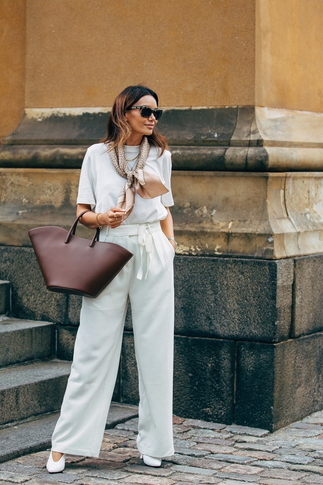 Trang phục street style tại Tuần lễ thời trang Copenhagen 2020 - Ảnh 17.