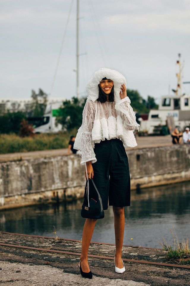 Trang phục street style tại Tuần lễ thời trang Copenhagen 2020 - Ảnh 19.