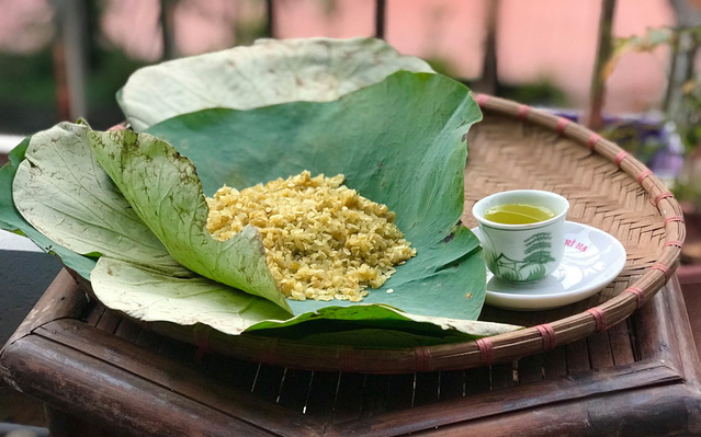 Nhận biết cốm nhuộm phẩm màu - Ảnh 1.