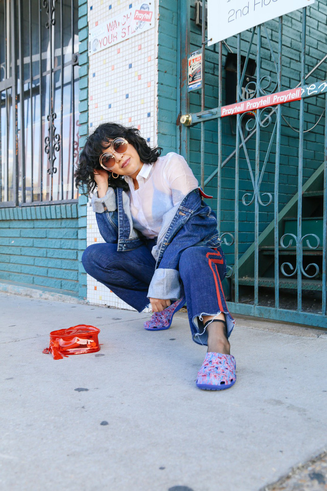 Crocs: thảm họa thời trang phổ biến toàn cầu - Ảnh 15.