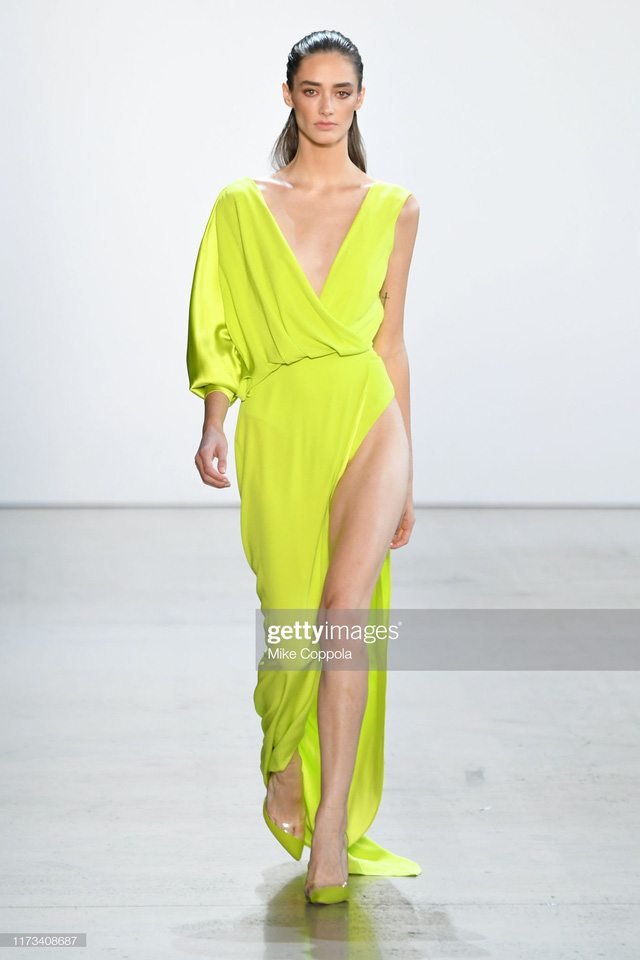 BST Xuân – Hè 2020 của Công Trí thành công tại New York Fashion Week - Ảnh 7.