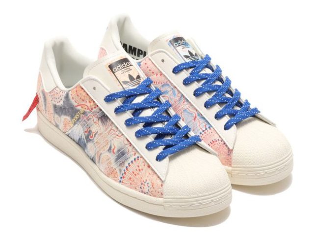 Cận cảnh đôi giày Adidas đang gây sốt tại Nhật Bản - Ảnh 6.