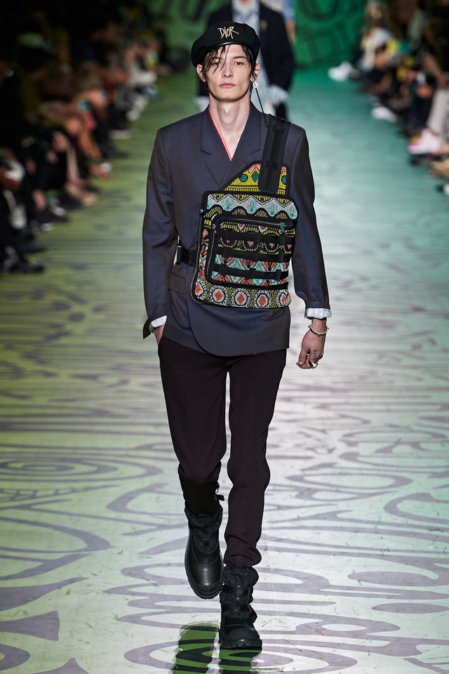 BST pre-fall 2020 dành cho nam giới của Dior: sắc màu biển nhiệt đới - Ảnh 7.