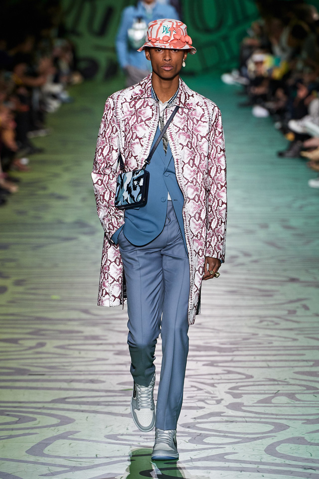 BST pre-fall 2020 dành cho nam giới của Dior: sắc màu biển nhiệt đới - Ảnh 9.