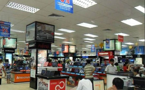 Theo giới kinh doanh, những năm tới đây, xu hướng mua bán, “thu gom” hoặc sáp nhập doanh nghiệp trong lĩnh vực kinh doanh điện máy tại Việt Nam sẽ diễn ra mạnh mẽ.<br>
