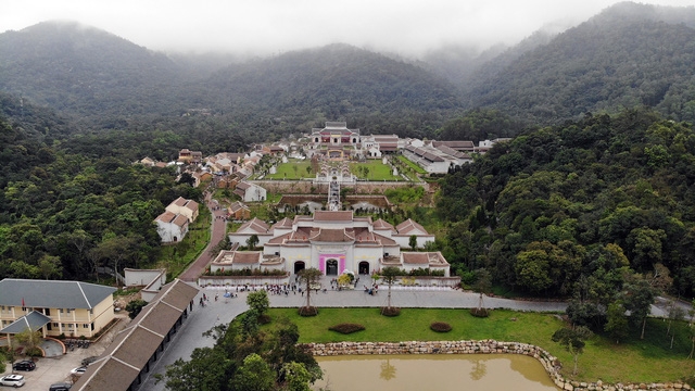 Yên Tử: mai vàng đã nở - Ảnh 10.