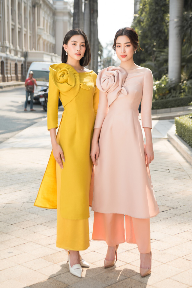 Diện Tết với áo dài cách tân tông pastel - Ảnh 1.