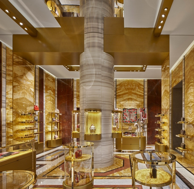 Thử mua sắm tại cửa hàng thời trang thực tế ảo của Dolce & Gabbana - Ảnh 3.