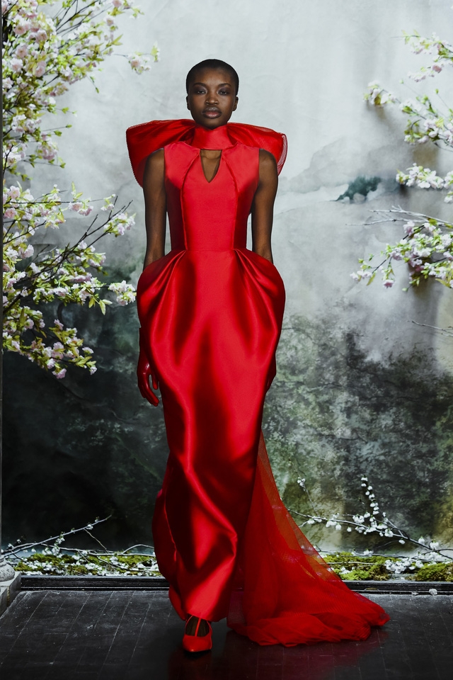 Chiêm ngưỡng bộ sưu tập đầm cưới đầu tiên của Phương My tại New York - Ảnh 5.