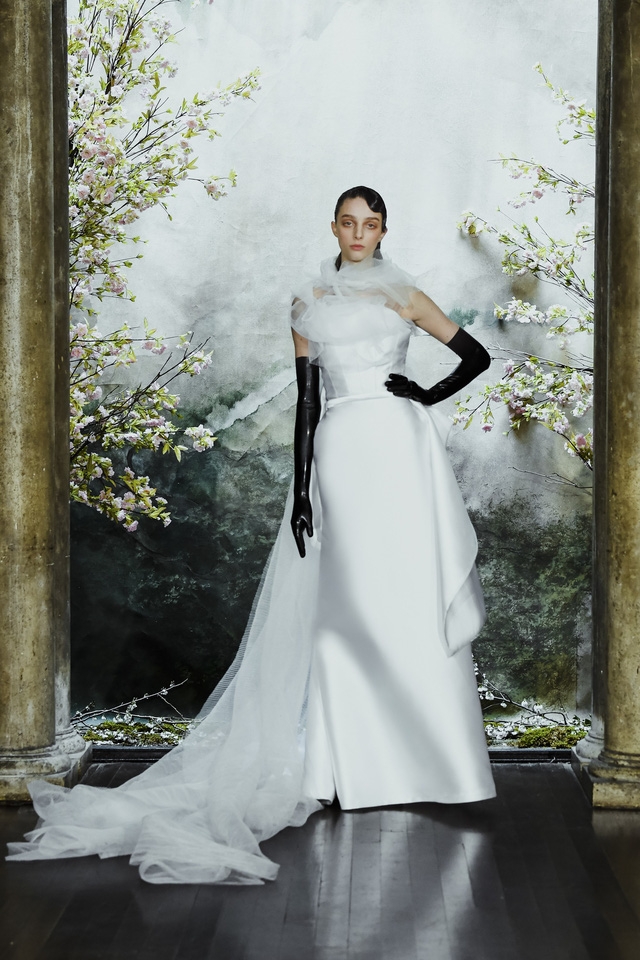 Chiêm ngưỡng bộ sưu tập đầm cưới đầu tiên của Phương My tại New York - Ảnh 12.