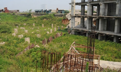 Thủ tướng yêu cầu tạm dừng một số dự án nhà tại Hà Nội