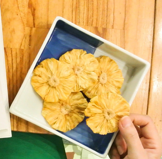 Nấu ngay 5 món ngon để giải cứu dứa nào! - Ảnh 3.