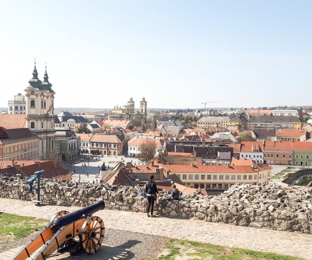 Mùa thu sang Hungary tắm khoáng nóng - Ảnh 7.
