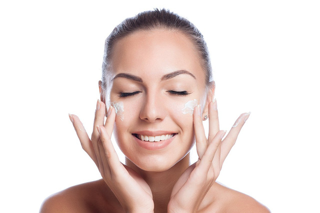 Hỏi & đáp về chăm da mùa lạnh - Ảnh 1.