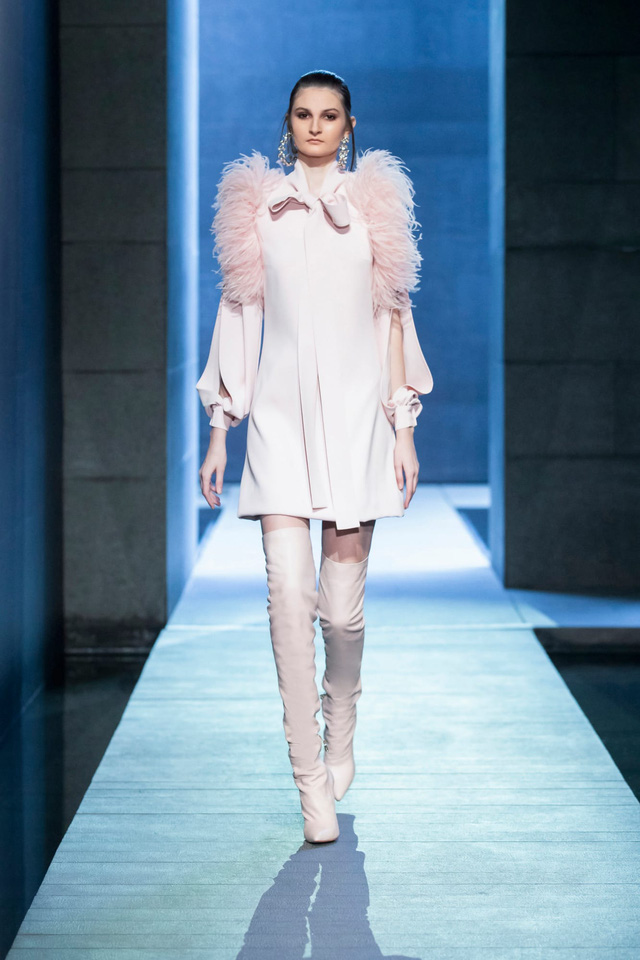 9 xu hướng nổi bật từ sàn diễn Paris Fashion Week 2021 - Ảnh 10.
