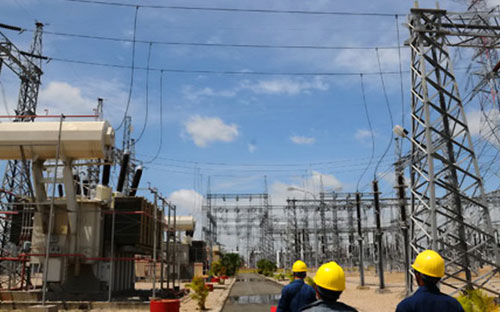 EVN cho biết, giá mua điện Trung Quốc hiện tại là 6,28 cents/kWh, thấp hơn giá phát điện của hầu hết các nhà máy nhiệt điện than 
và nhà máy chạy khí nhưng cao hơn giá của nhà máy thuỷ điện.