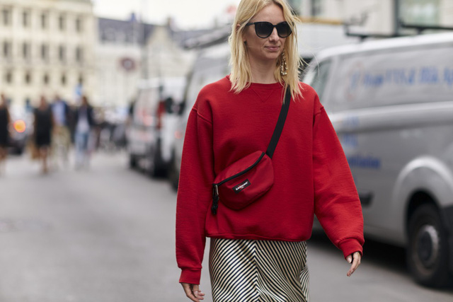 Fanny pack vẫn tiếp tục được săn lùng - Ảnh 4.