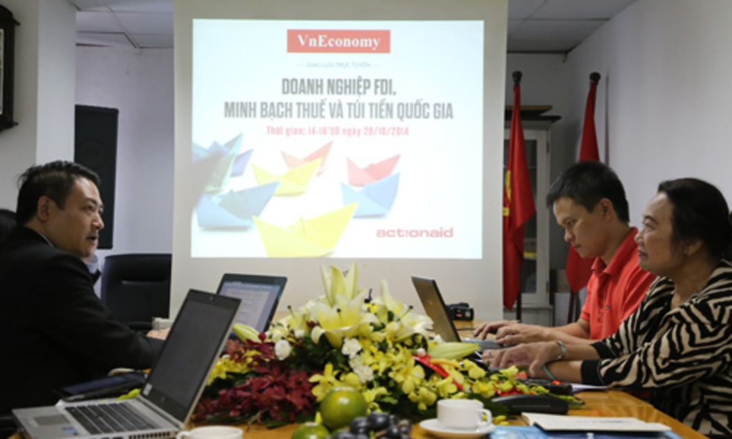 Để tạo một diễn đàn với nhiều góp ý, khuyến nghị chính sách liên quan đến hiện tượng chuyển giá, lách thuế, trốn thuế của doanh nghiệp FDI, cũng như sự công bằng trong chính sách thuế nói chung, VnEconomy phối hợp với ActionAid Vietnam tổ chức buổi giao lưu trực tuyến với chủ đề: “Doanh nghiệp FDI, minh bạch thuế và túi tiền quốc gia” - Ảnh: Đức Thọ.