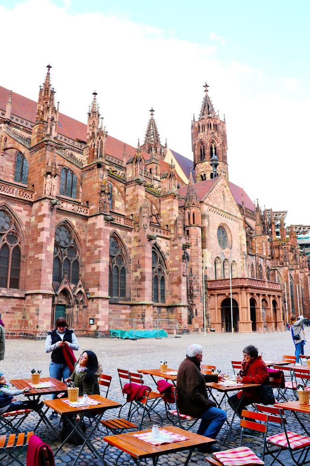 Freiburg: thành phố xanh đẹp như cổ tích - Ảnh 9.