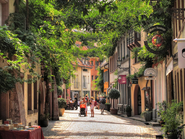 Freiburg: thành phố xanh đẹp như cổ tích - Ảnh 6.