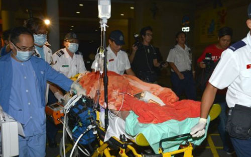 Ông Loeng được đưa tới bệnh viện cấp cứu nhưng không qua khỏi - Ảnh: World News Report.<br>