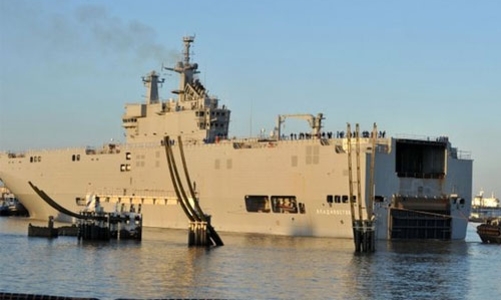 Pháp ngừng giao chiến hạm cho Nga vì Ukraine