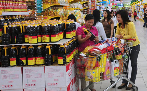 Phó thủ tướng cho rằng, một trong những bài học quan trọng đối với công tác điều hành giá cả là công khai, minh bạch chính sách, truyền thông kịp thời.