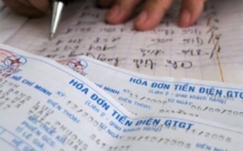 Những hộ gia đình sử dụng điện từ 300 - 400 kWh, mức tăng sẽ khoảng 57.000 đồng/tháng.
