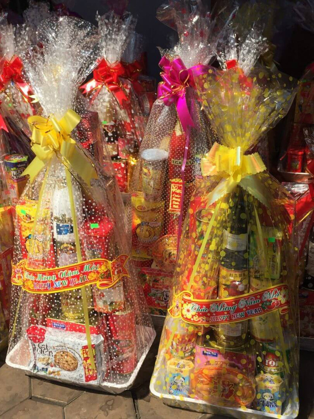 Đa dạng thị trường giỏ quà Tết - Ảnh 1.