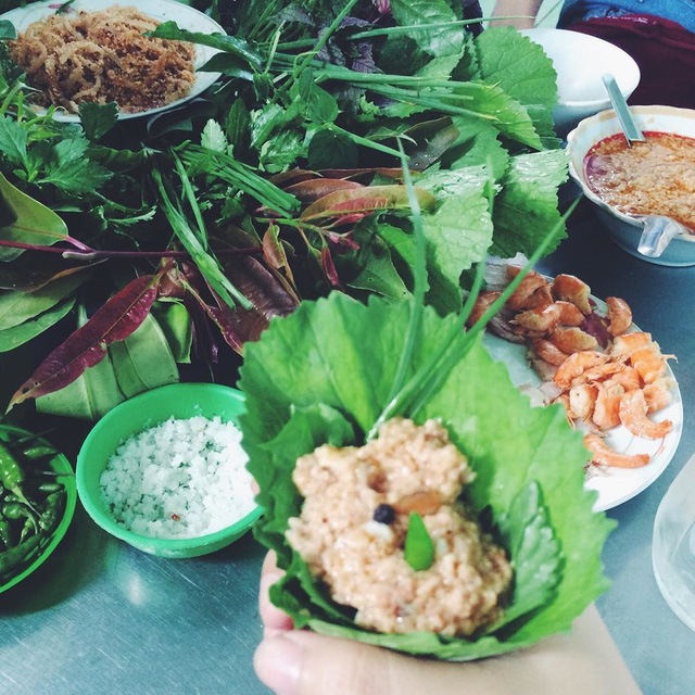 Độc đáo gỏi lá Tây Nguyên - Ảnh 3.