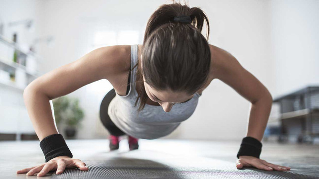 7 ghi nhớ để tập gym hiệu quả trong mùa hè - Ảnh 3.
