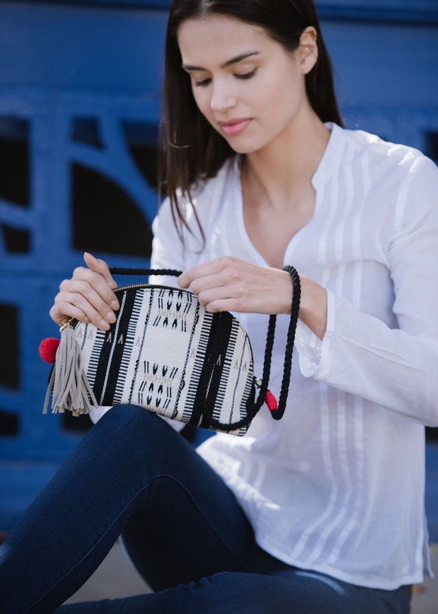 Túi nửa vầng trăng tiếp tục phủ sóng hè này - Ảnh 9.