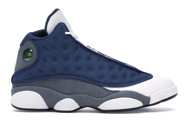 10 đôi giày sneakers bán chạy nhất năm 2020 - Ảnh 10.