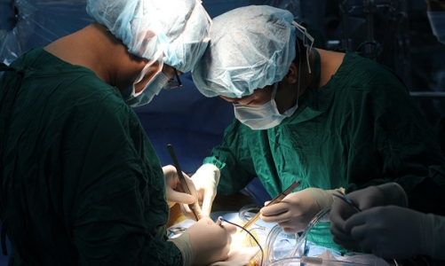 Mới 17 tuổi đã nhồi máu cơ tim do hút thuốc lá