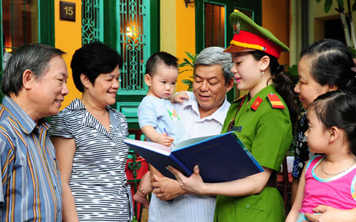 Các điều kiện để đăng ký thường trú tại các thành phố trực thuộc Trung ương đang được cho là ngày càng cởi mở, thông thoáng hơn.<br>