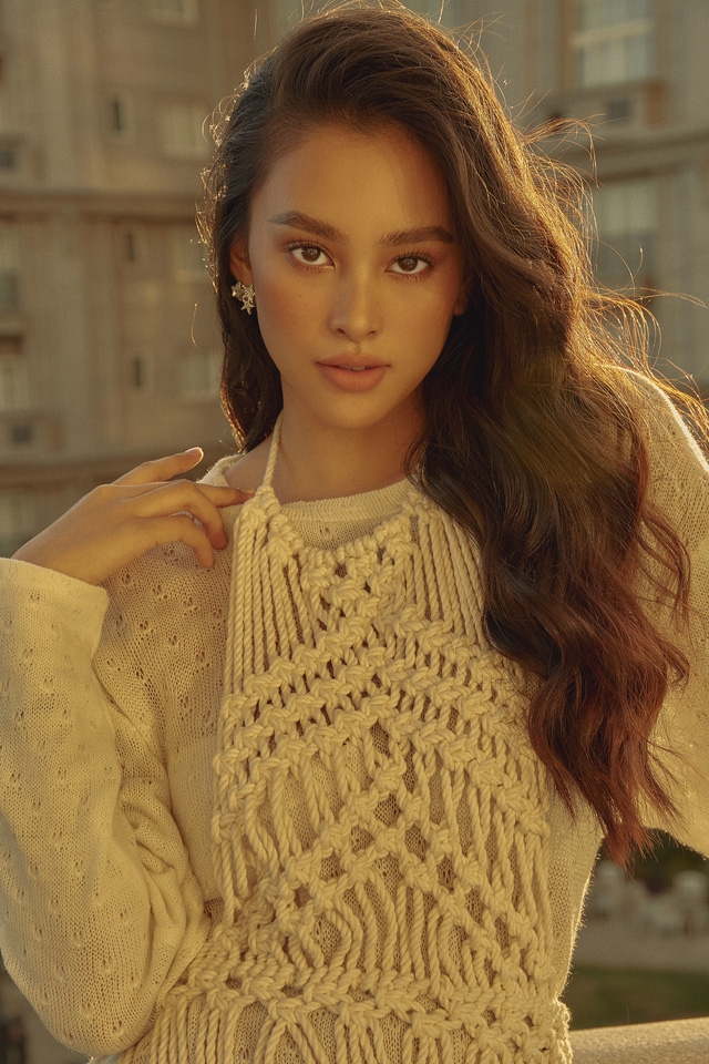 Hoa hậu Tiểu Vy lột xác trong bộ ảnh mới sau khi kết thúc nhiệm kỳ - Ảnh 6.