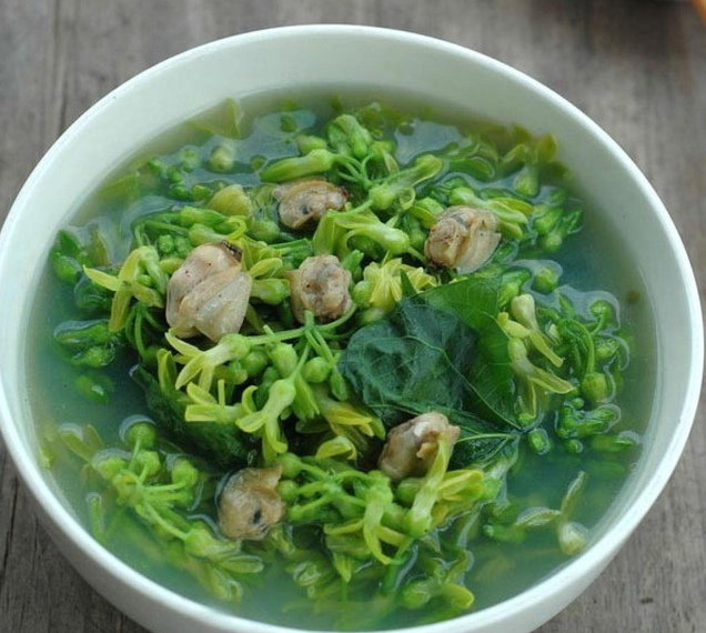 Mua hoa về nấu canh: món ngon theo mùa của các bà nội trợ - Ảnh 4.