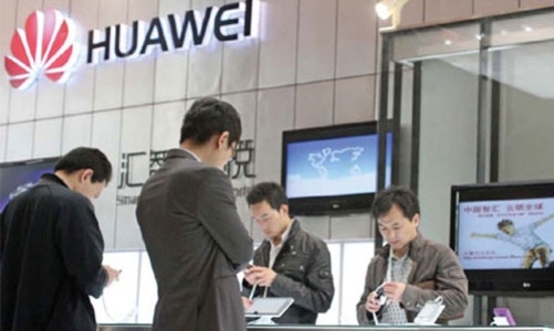 Huawei vẫn tăng trưởng mạnh dù “gặp khó”