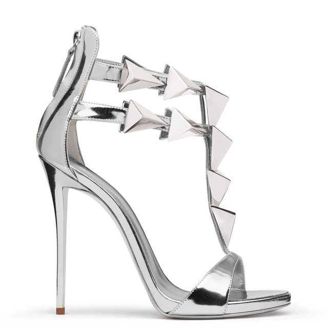 Giuseppe Zanotti và những đôi giày đáng mơ ước - Ảnh 5.