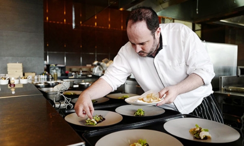 Những bức tranh trên đĩa