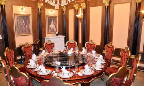 Ăn ngon phải chọn...chốn “sang”