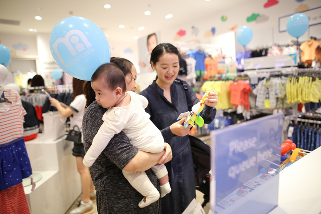 Khai trương cửa hàng Mothercare tại Hà Nội - Ảnh 2.