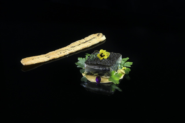 Gặp gỡ bếp trưởng sao Michelin Alain Dutournier tại Press Club - Ảnh 1.