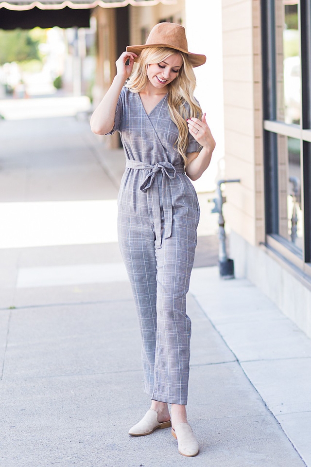 Jumpsuit: bộ đồ bay cho mùa hè - Ảnh 17.